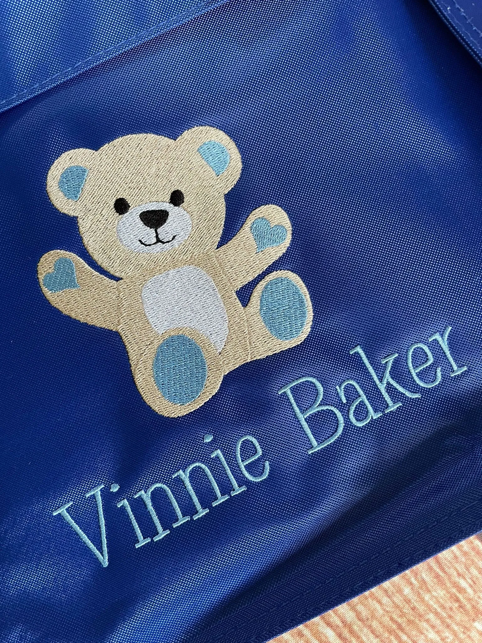 Embroidered Bookbag with strap - Bear