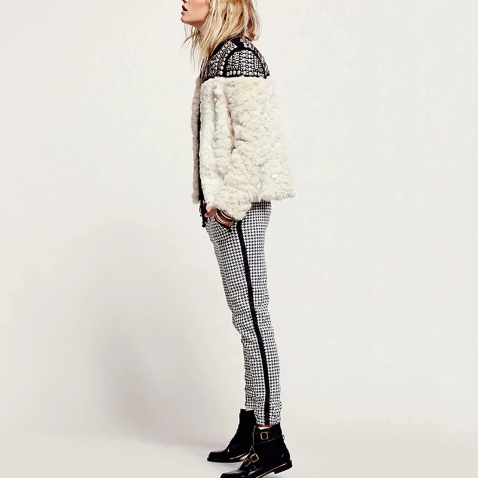 Women's Winter Faux Fur Long-Sleeved Coat With Rivets